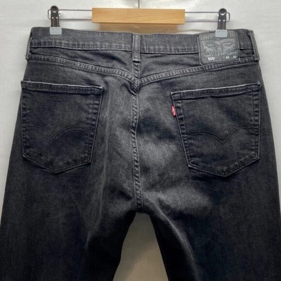 Levi's 505 Men's Black Grey Wash Jeans 36x32 Regular Fit Straight Leg 5 Pocket - Picture 6 of 15